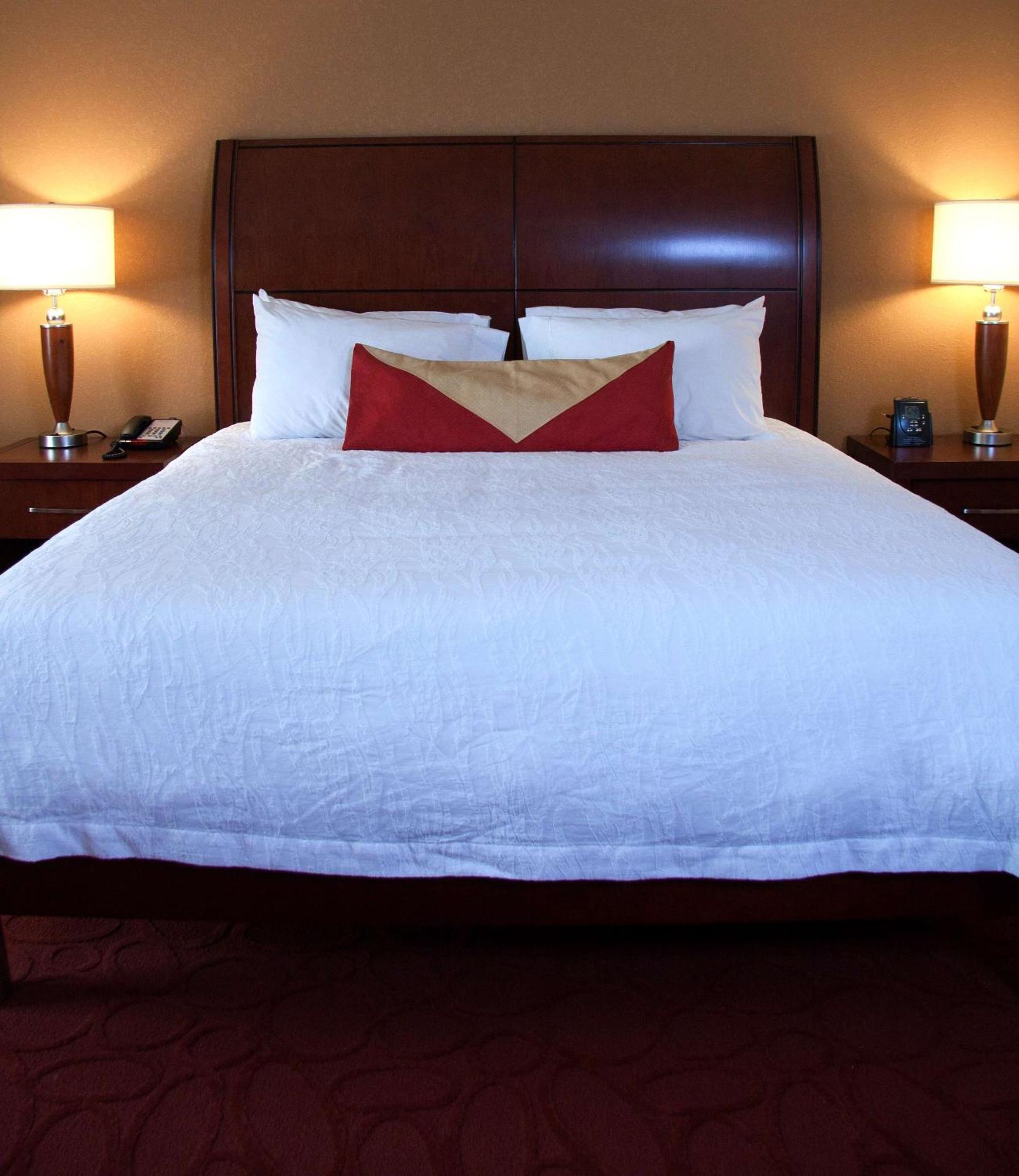Hilton Garden Inn Milwaukee Airport Oda fotoğraf