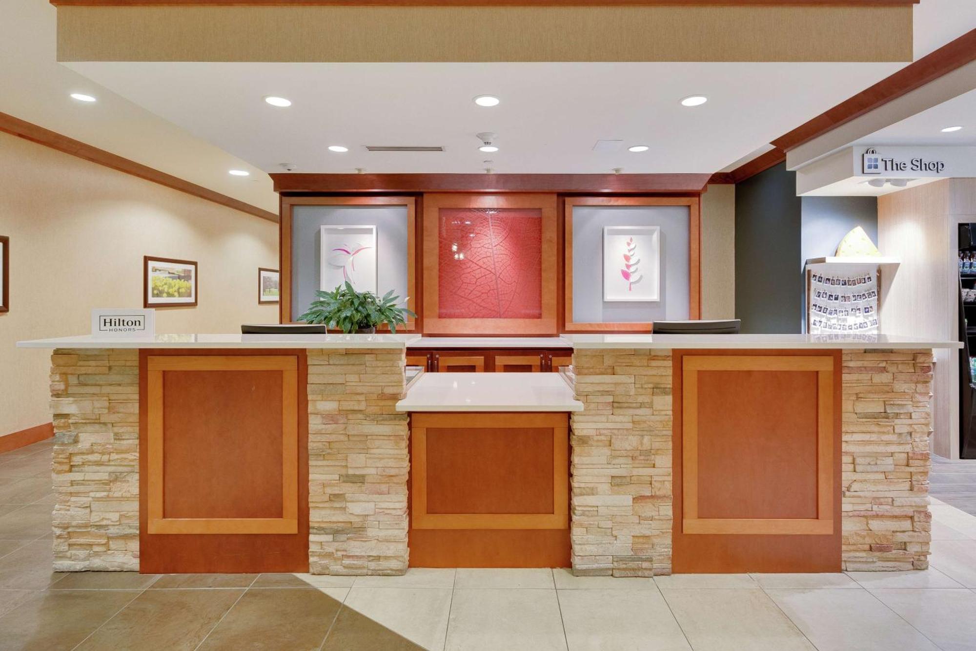 Hilton Garden Inn Milwaukee Airport Dış mekan fotoğraf